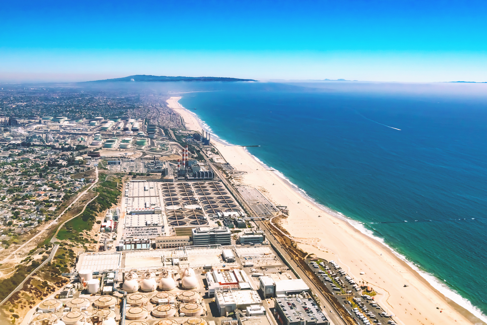 overhead view of oil refinery